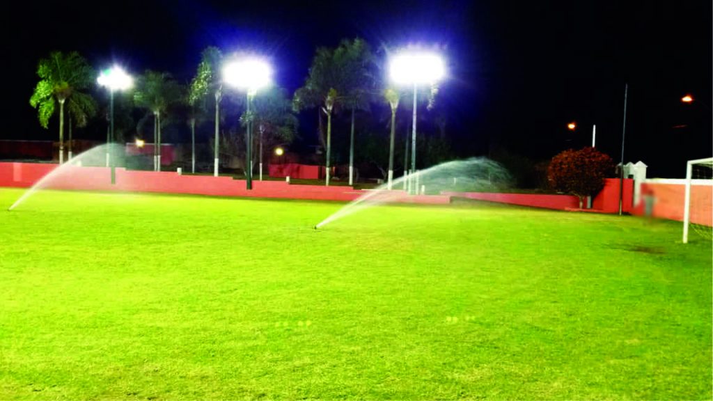 Iluminação Campo de Futebol de pequeno porte